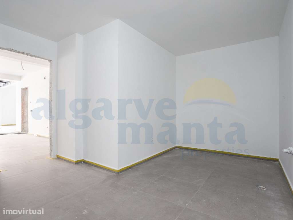 Moradia T4 de Arquitetura Contemporânea com Piscina, Rooftop e Vist...-40