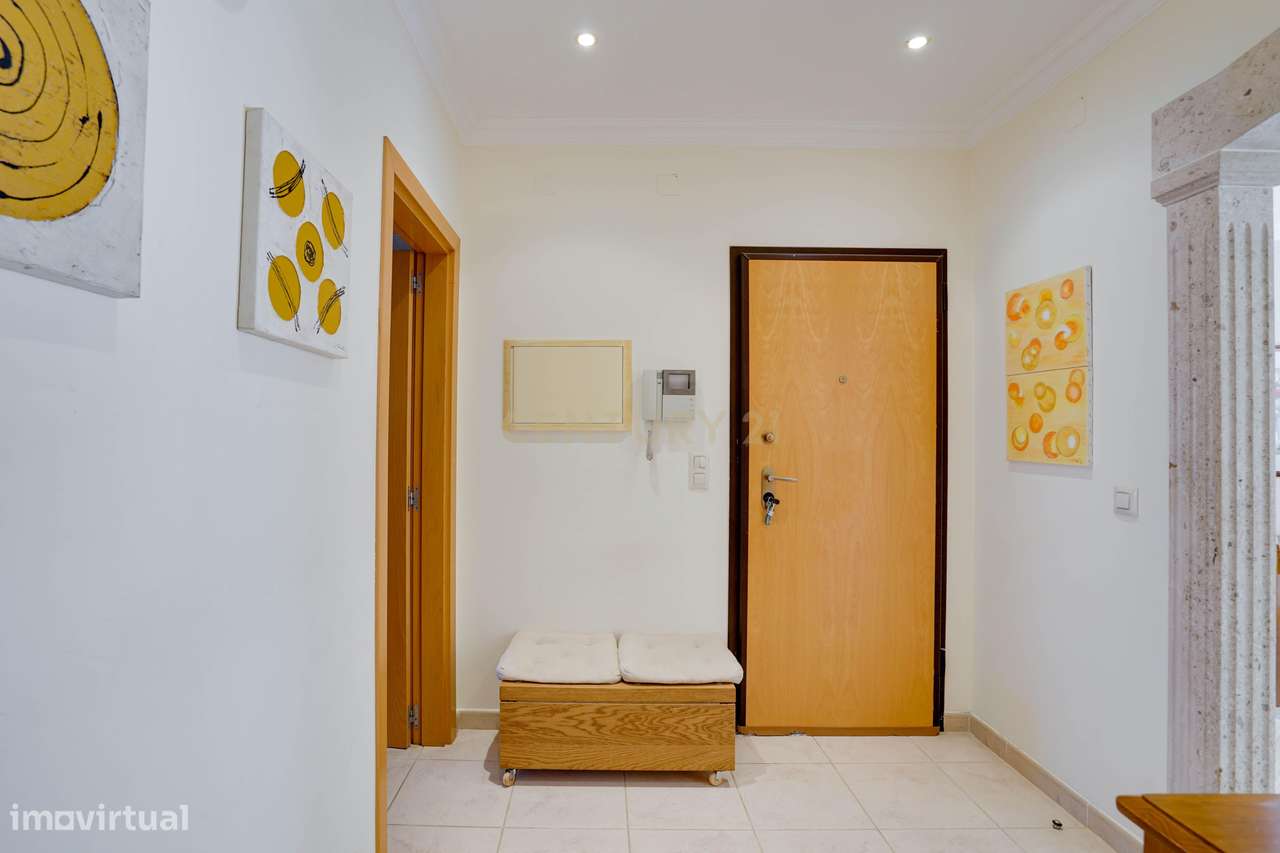 Apartamento T3 Excelentes áreas-10