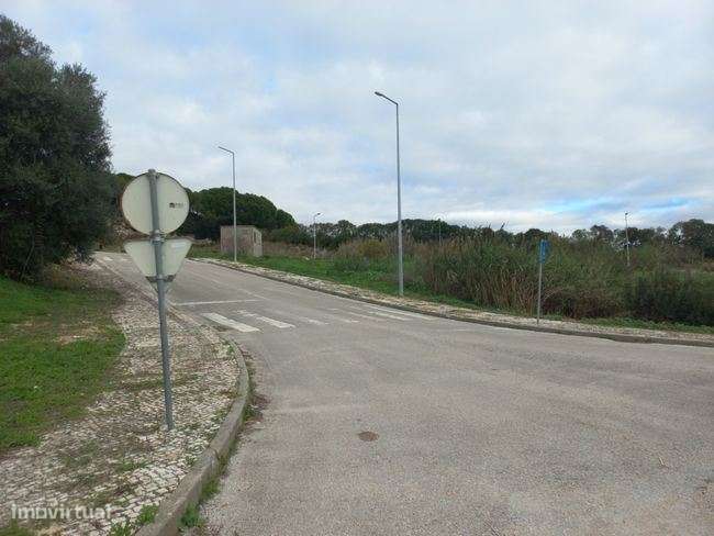 Terreno urbano: Fontainhas II, Lote 4, Alenquer - Lisboa - Grande imagem: 4/20