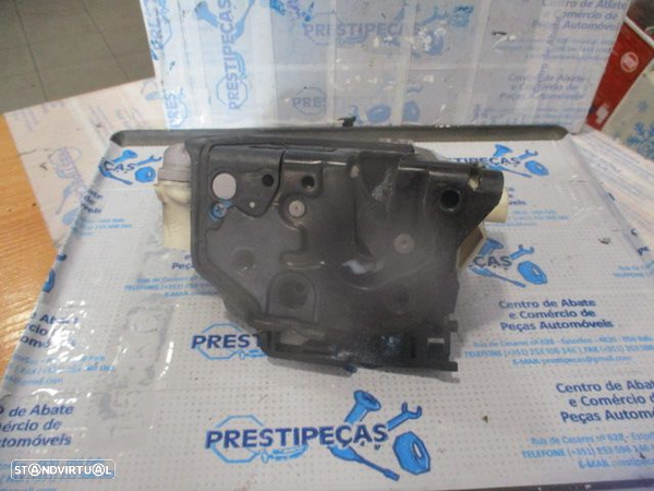 Fecho 1P1837015 SEAT  LEON 1P FASE 1  2007 2.0TDI 140CV 5P CINZA ESCURO FESQ 9 PINOS - 3