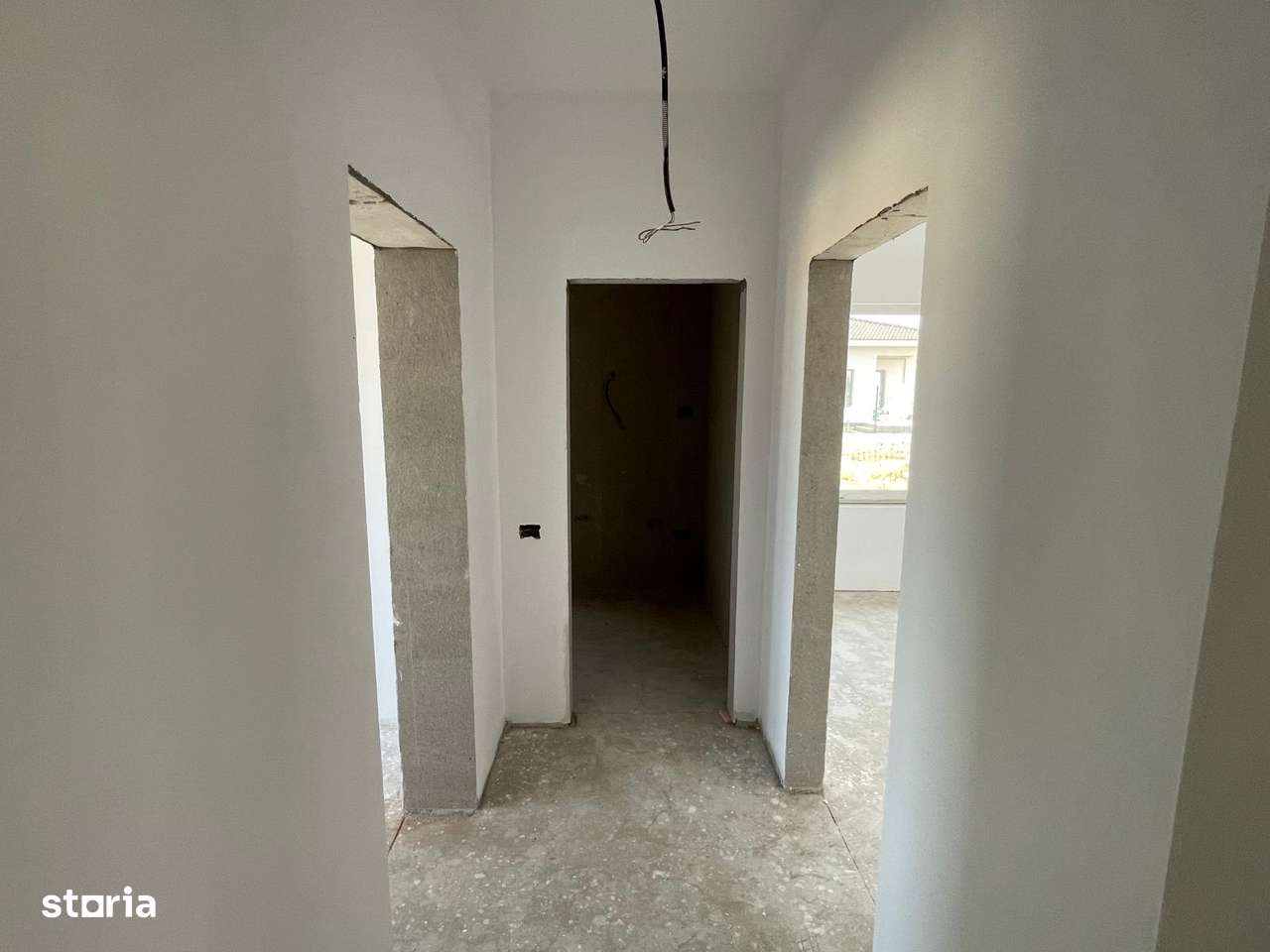 Casă de vânzare, 3 camere, zonă verde! - Imagine principală: 5/9