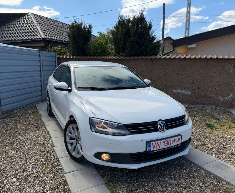 Volkswagen Jetta A6 [2010 - 2018] 2.0 TDI Highline 2012