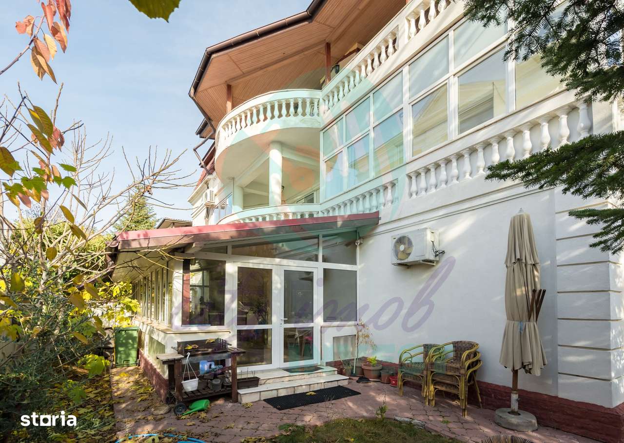 Vila spatioasa in zona Erou Iancu Nicolae - British School - Imagine principală: 4/20