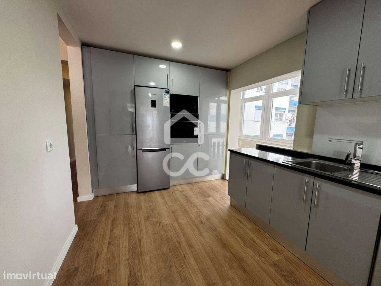 Apartamento T3 com terraço - Odivelas - Grande imagem: 2/22