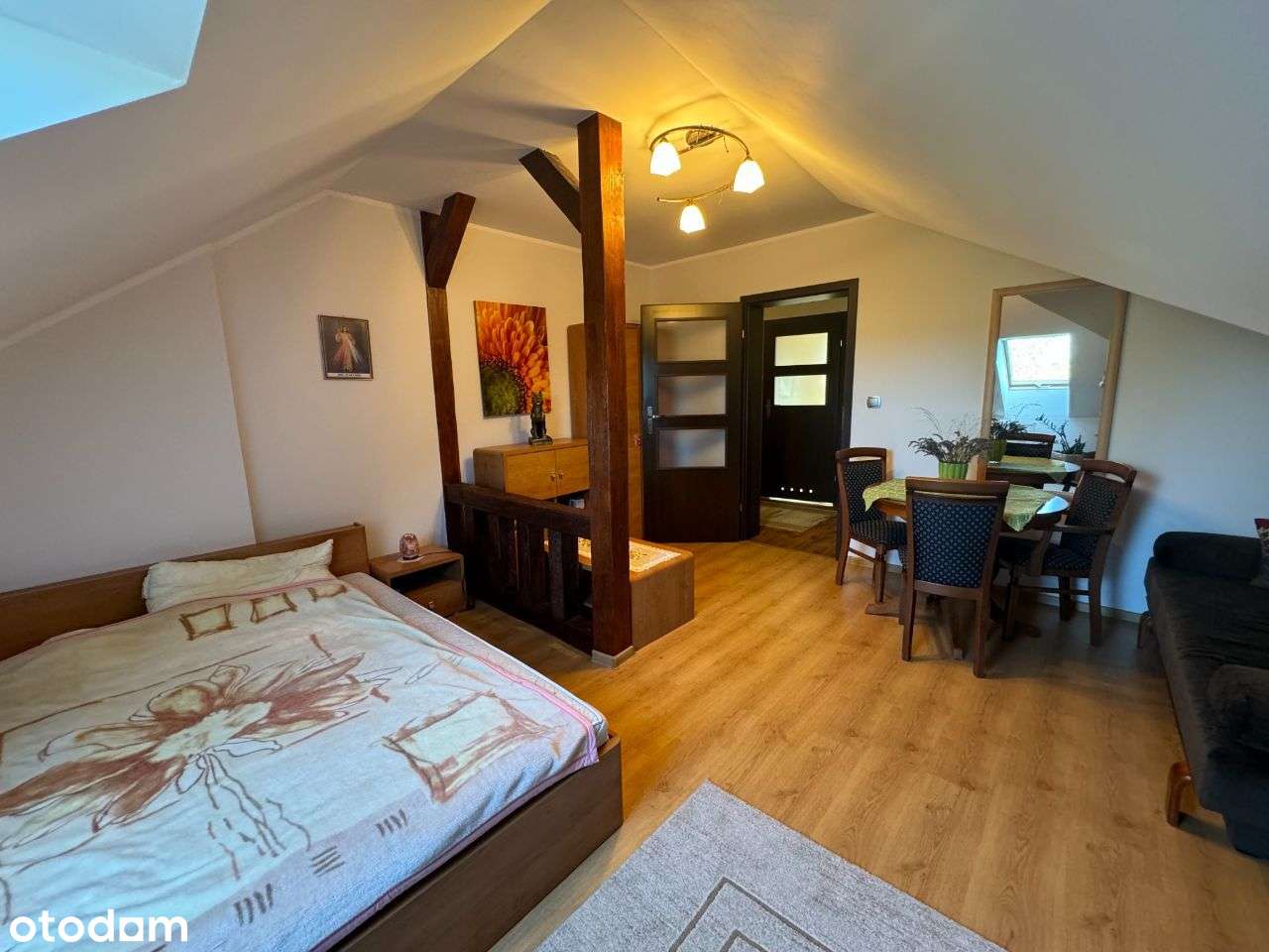 Przestronny dom jednorodzinny z garażem!-18