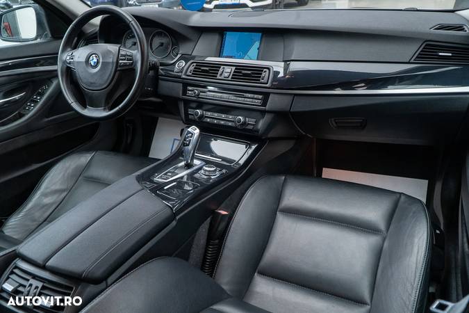 BMW Seria 5 520d - 3