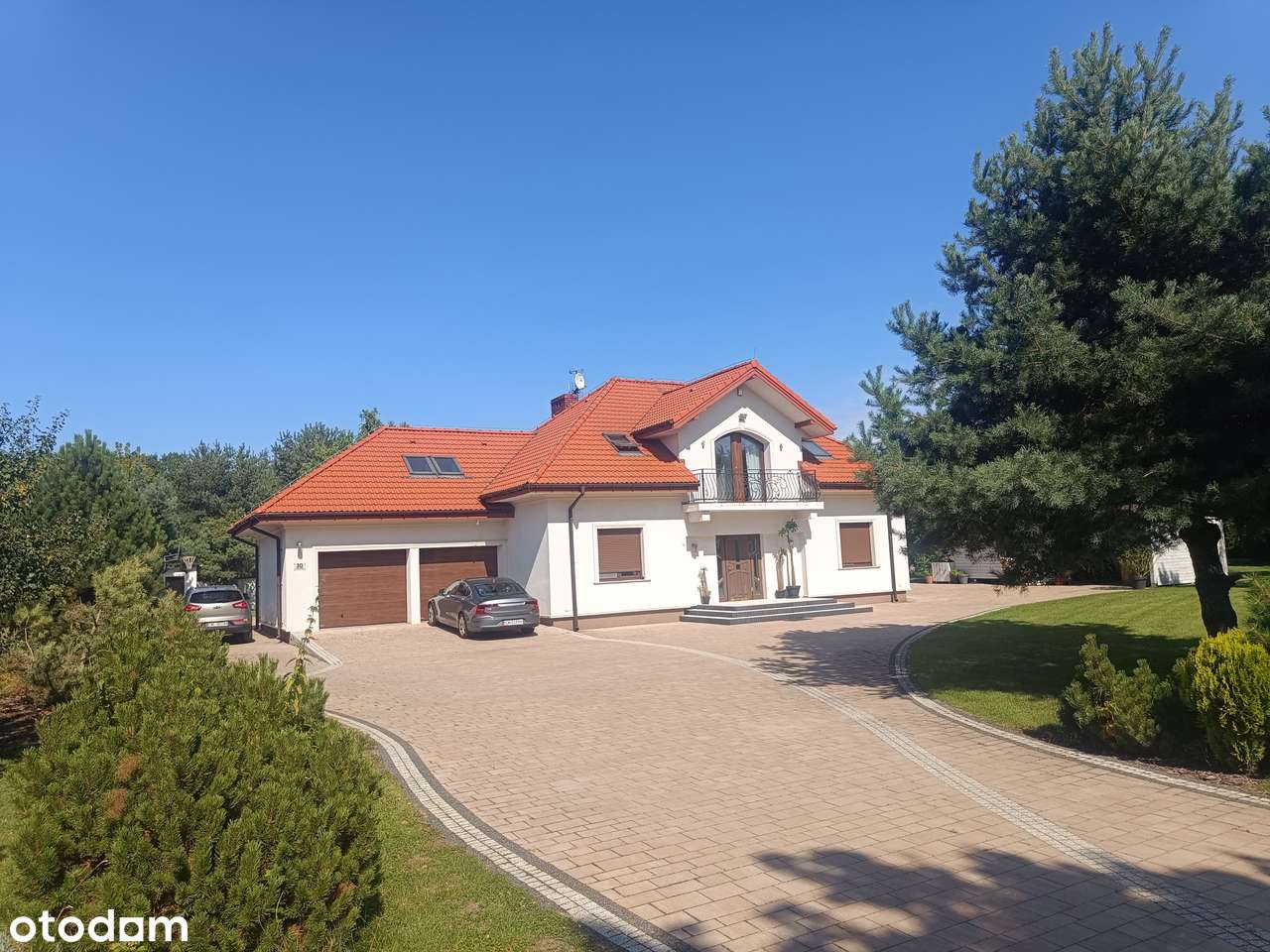 Dom nad jeziorem + stajnia + ośrodek wypoczynkowy całoroczny