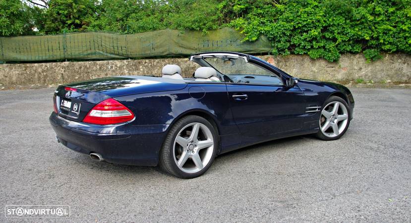 Mercedes-Benz SL 500 Standard - 12