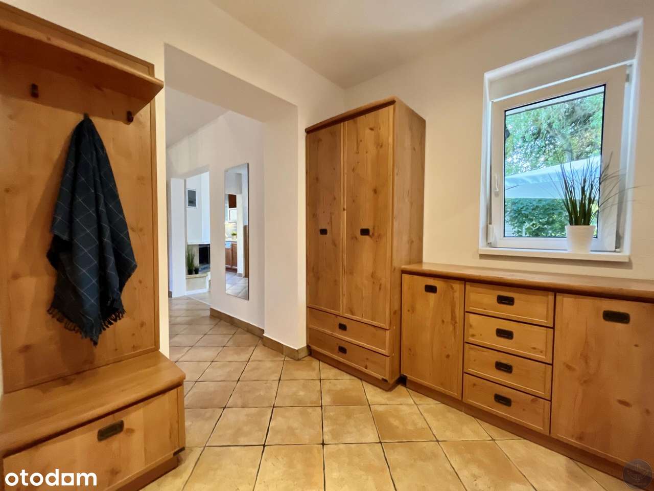 Pracze_Odrzańskie! Dom_wolnostojący_z_pięknym_ogrodem_we_Wrocławiu!-15