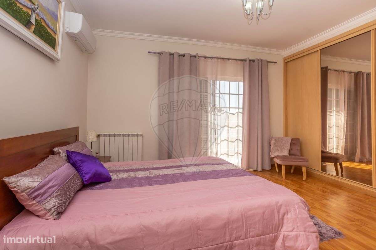 Moradia T4 para venda-30