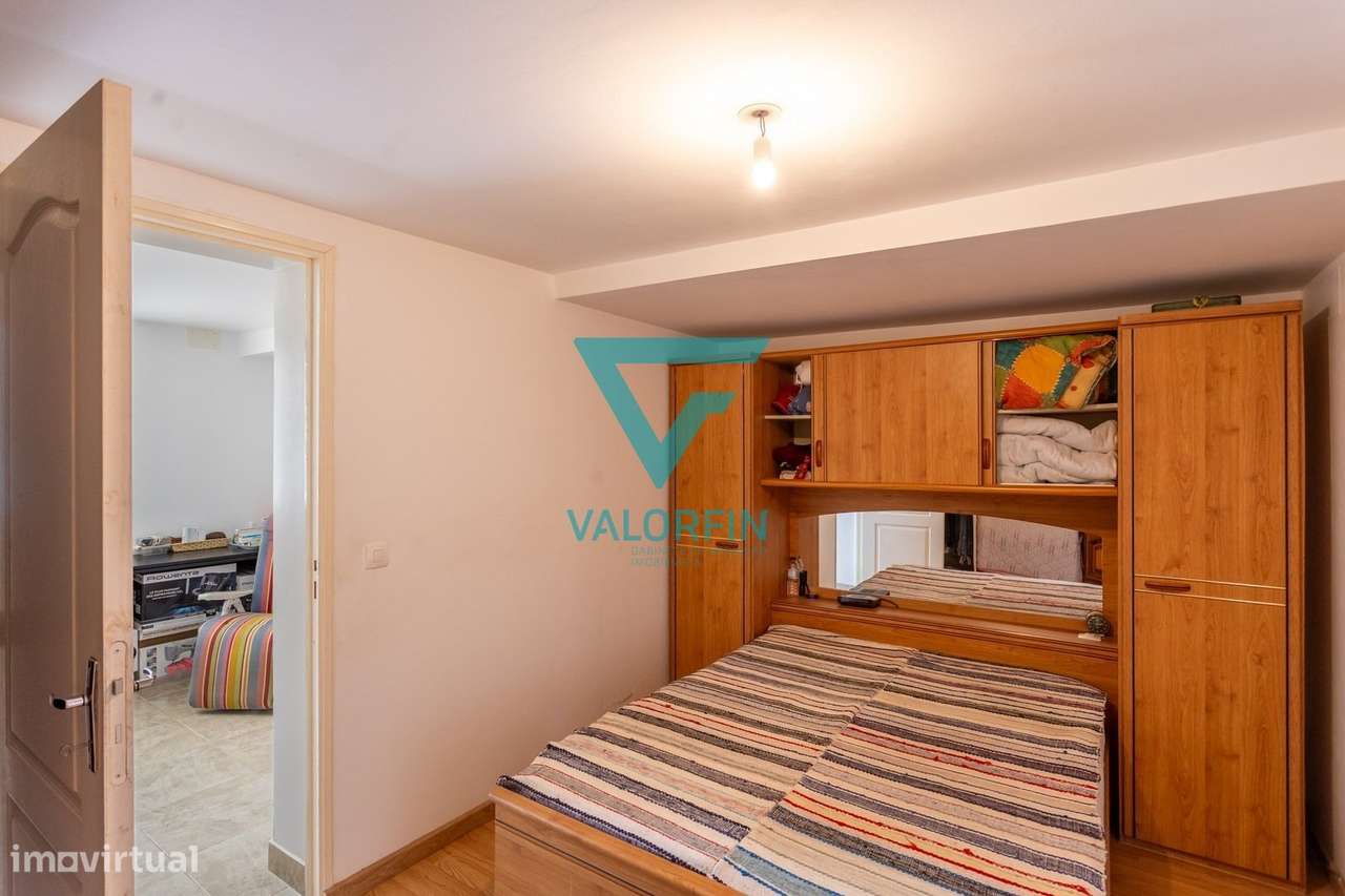 Moradia T5 c/ 1818 m² de Terreno - CAXARIAS / OURÉM-27
