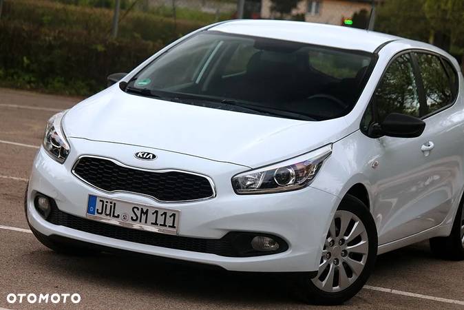 Kia Ceed Cee'd 1.4 Business Line - 4