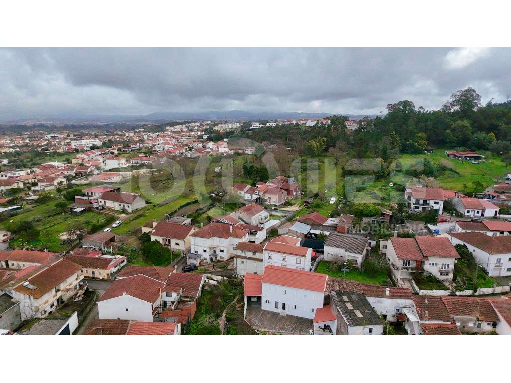 Moradia | Para recuperar | Habitação + Terreno | Oportunidade-31