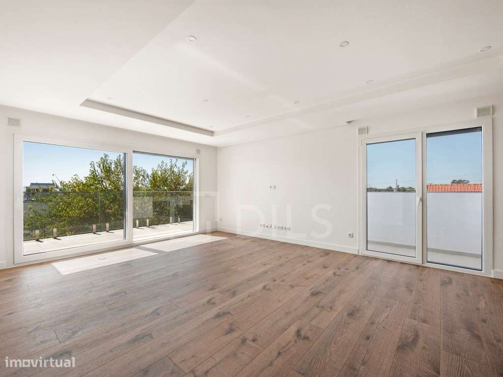 Apartamento T3 com varanda em Almada - Grande imagem: 4/44