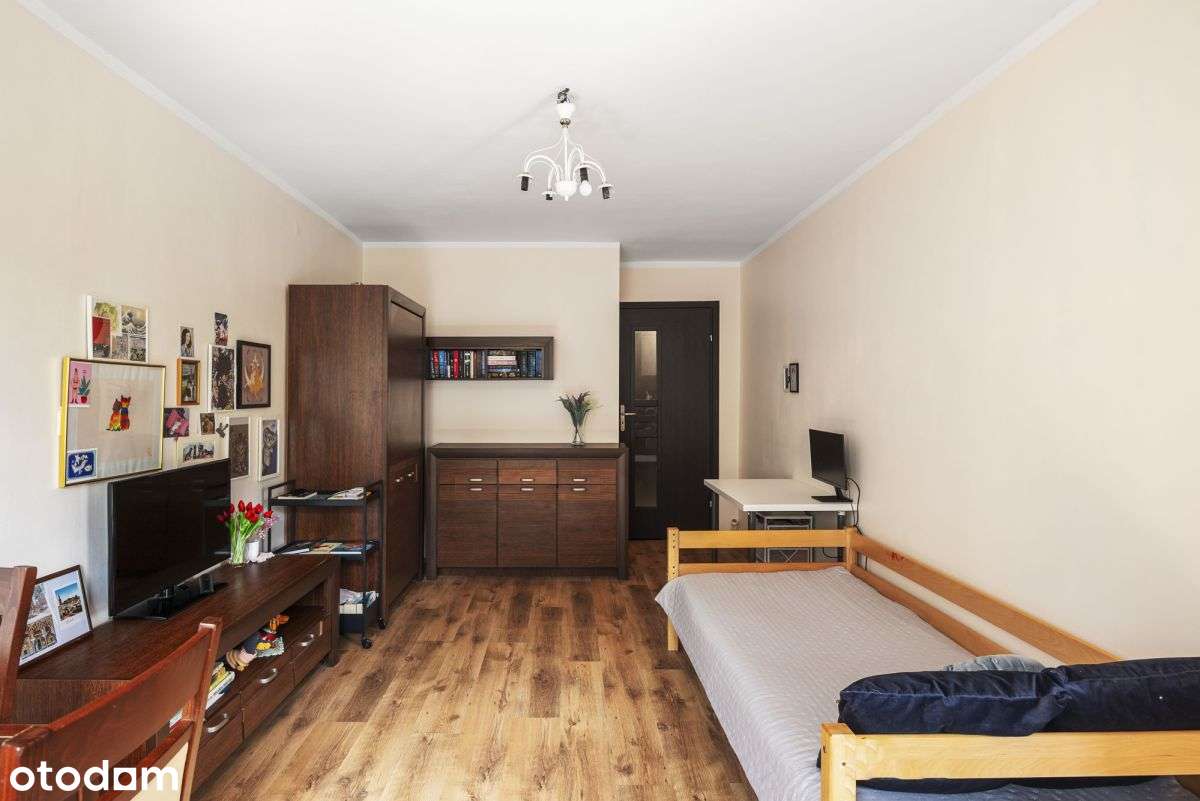 okolice Sky Tower- ulica Żelazna - Pełny obrazek: 3/15