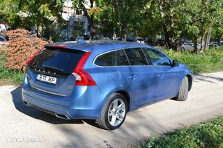 Volvo V60 D6 Plug-In-Hybrid AWD Geartronic