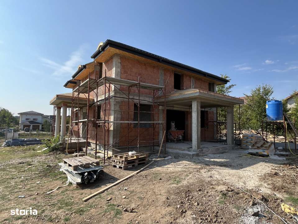 De vanzare vila individuala 6 camere finisaje premium zona Laguna Alba - Imagine principală: 4/15