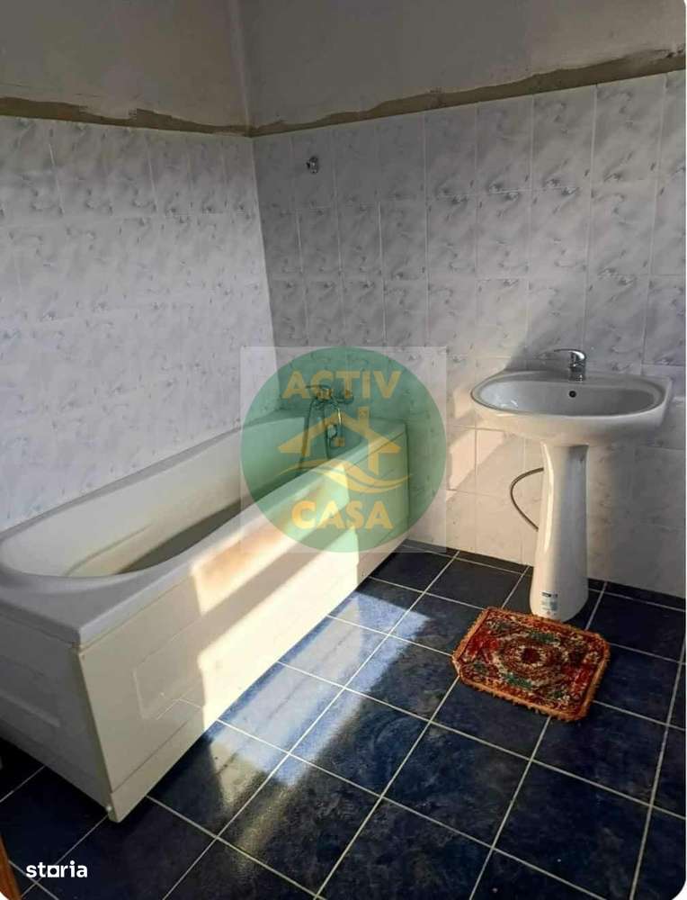 Casa, 250 m²,  - Imagine principală: 4/7