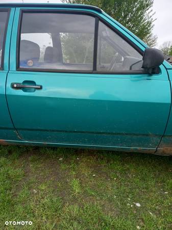 Pompka paliwa Vw Polo 86c II 92-94 1.3 benzyna pod autem - 12