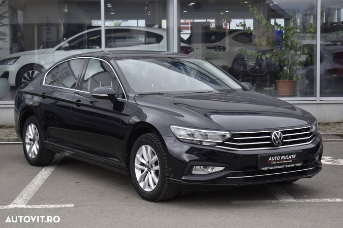 Volkswagen Passat 2.0 TDI DSG Comfortline - 3