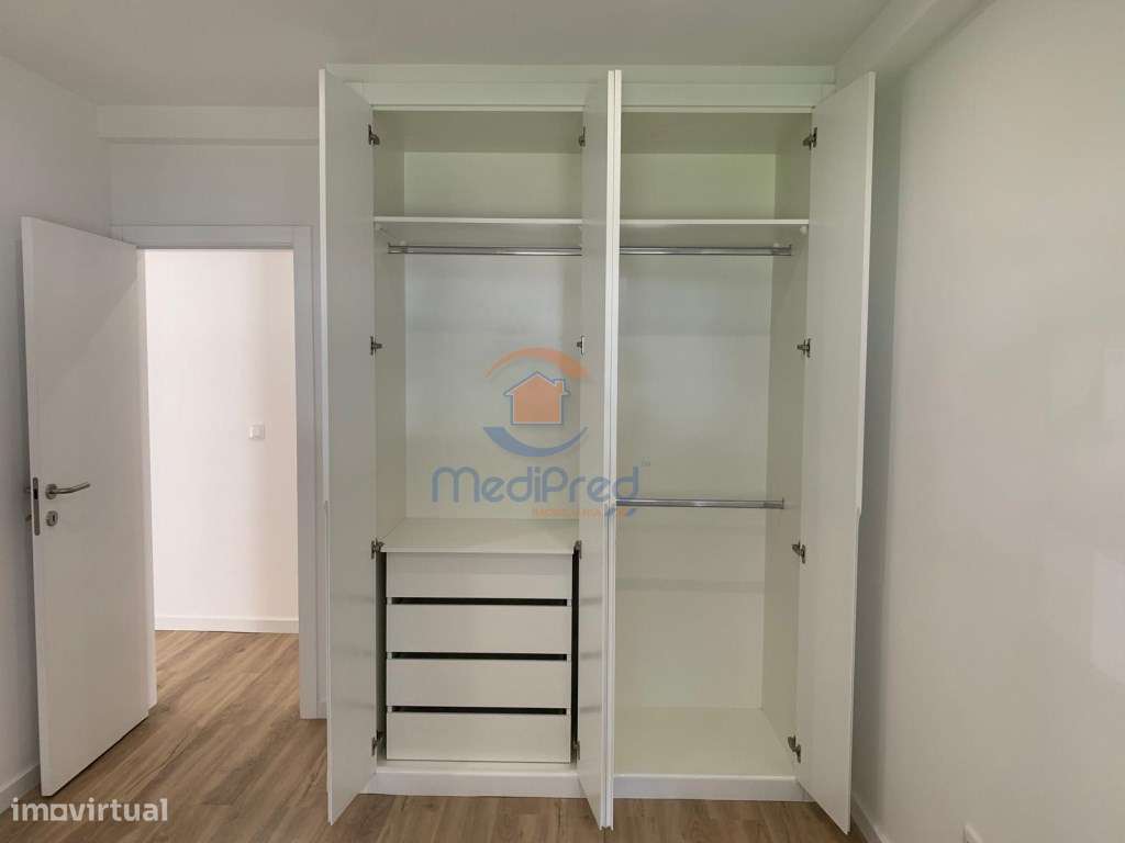 Apartamento T3 totalmente remodelado | Amadora-22