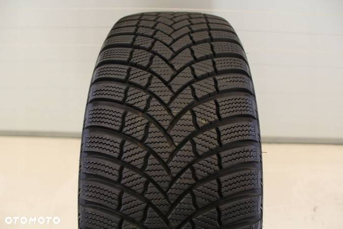 OPONA ZIMA BRIDGESTONE BLIZZAK LM001 205/55/16 91H - 2