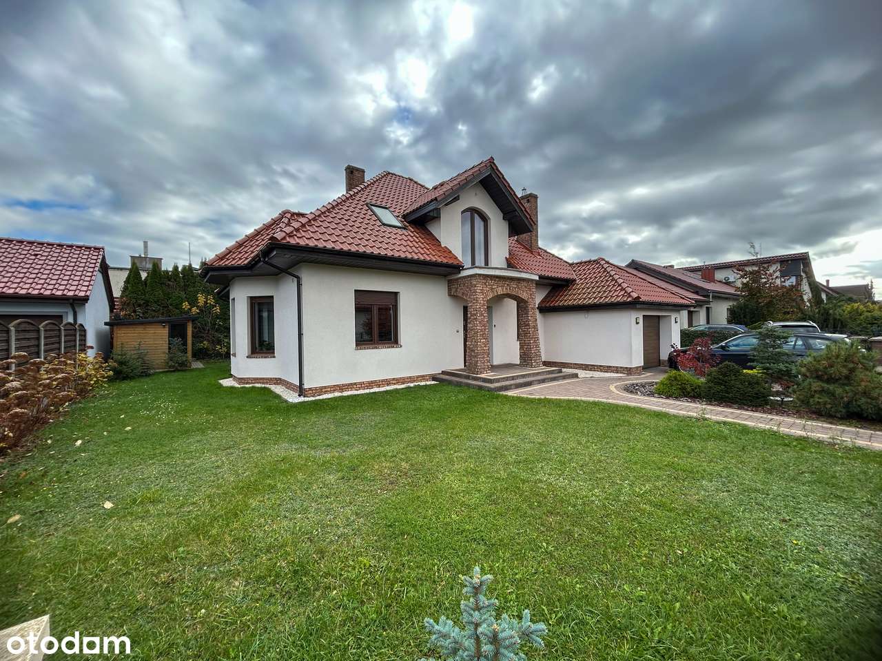 Dom we Wrześni przy ul. Koralowej - idealna lokalizacja-1