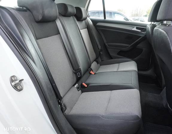 Volkswagen Golf 1.2 TSI Comfortline - 17