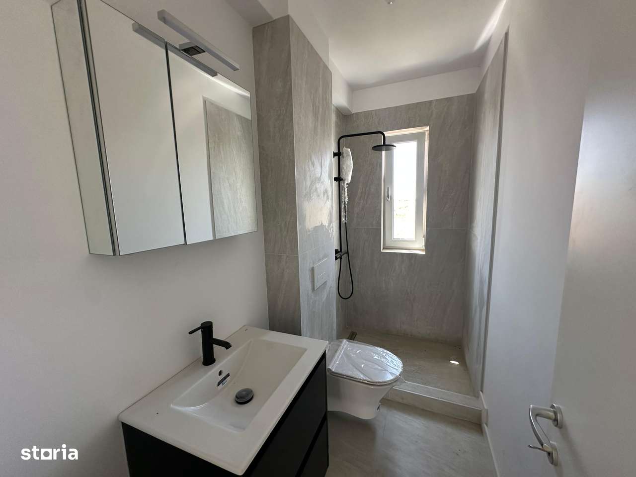 Vilă individuală Tunari, 4 camere-6