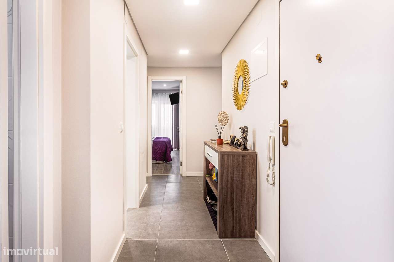 Apartamento T3, Sobreda - Grande imagem: 4/15