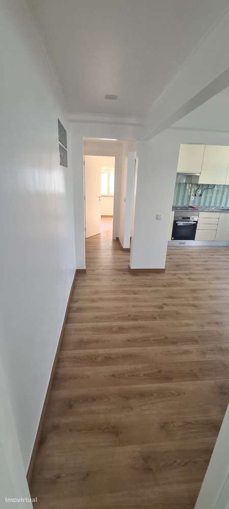 Apartamento T2 totalmente renovado para venda junto PSP Mem Martins - Grande imagem: 5/32