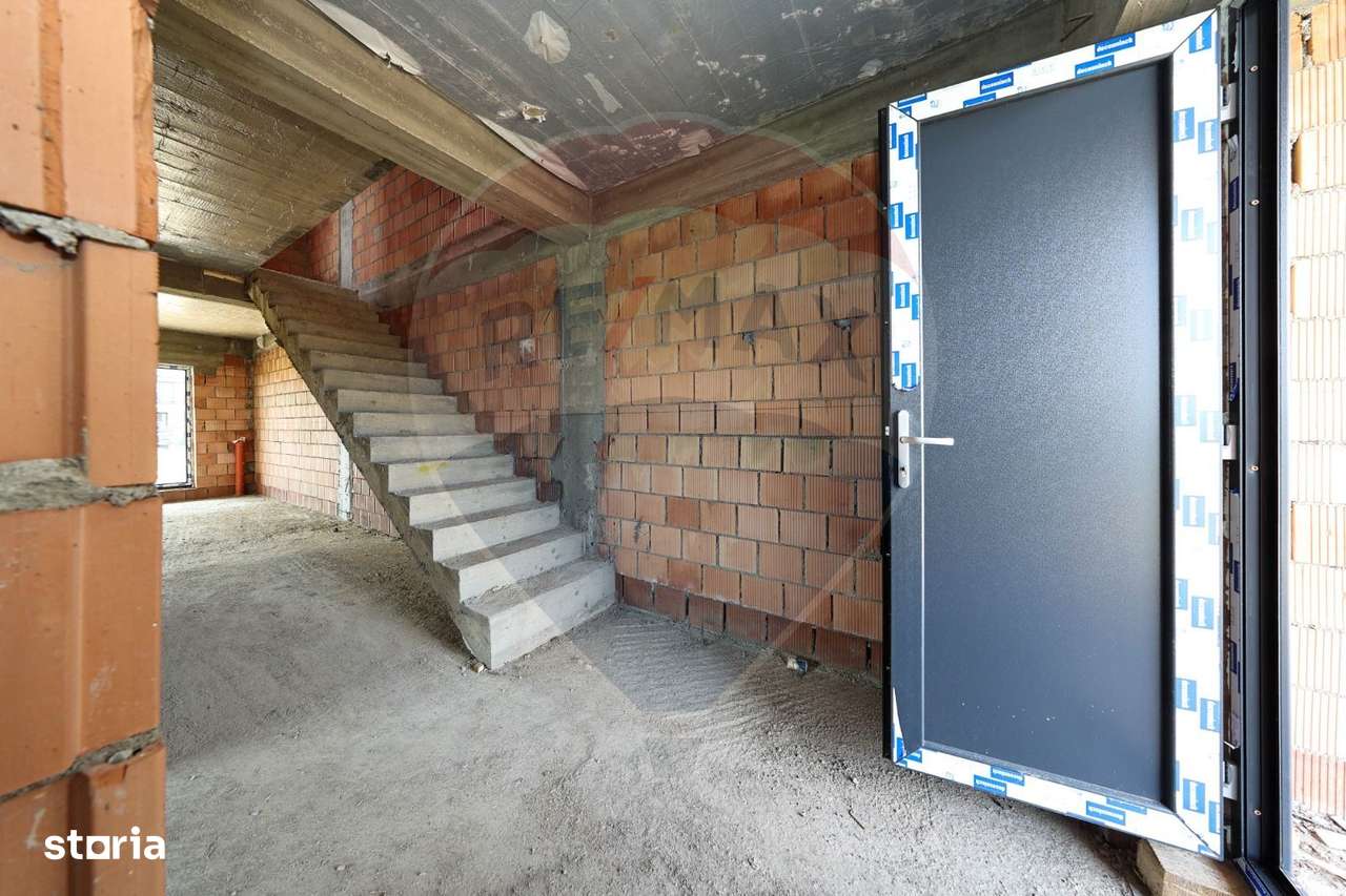 Întreg duplex de vânzare în cartier Izvor, Brașov - Imagine principală: 4/11