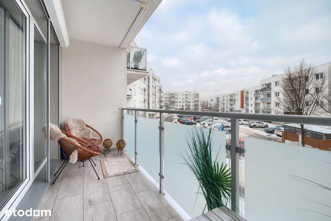 Jasne i przestronne mieszkanie | Podolany | 46m²-18