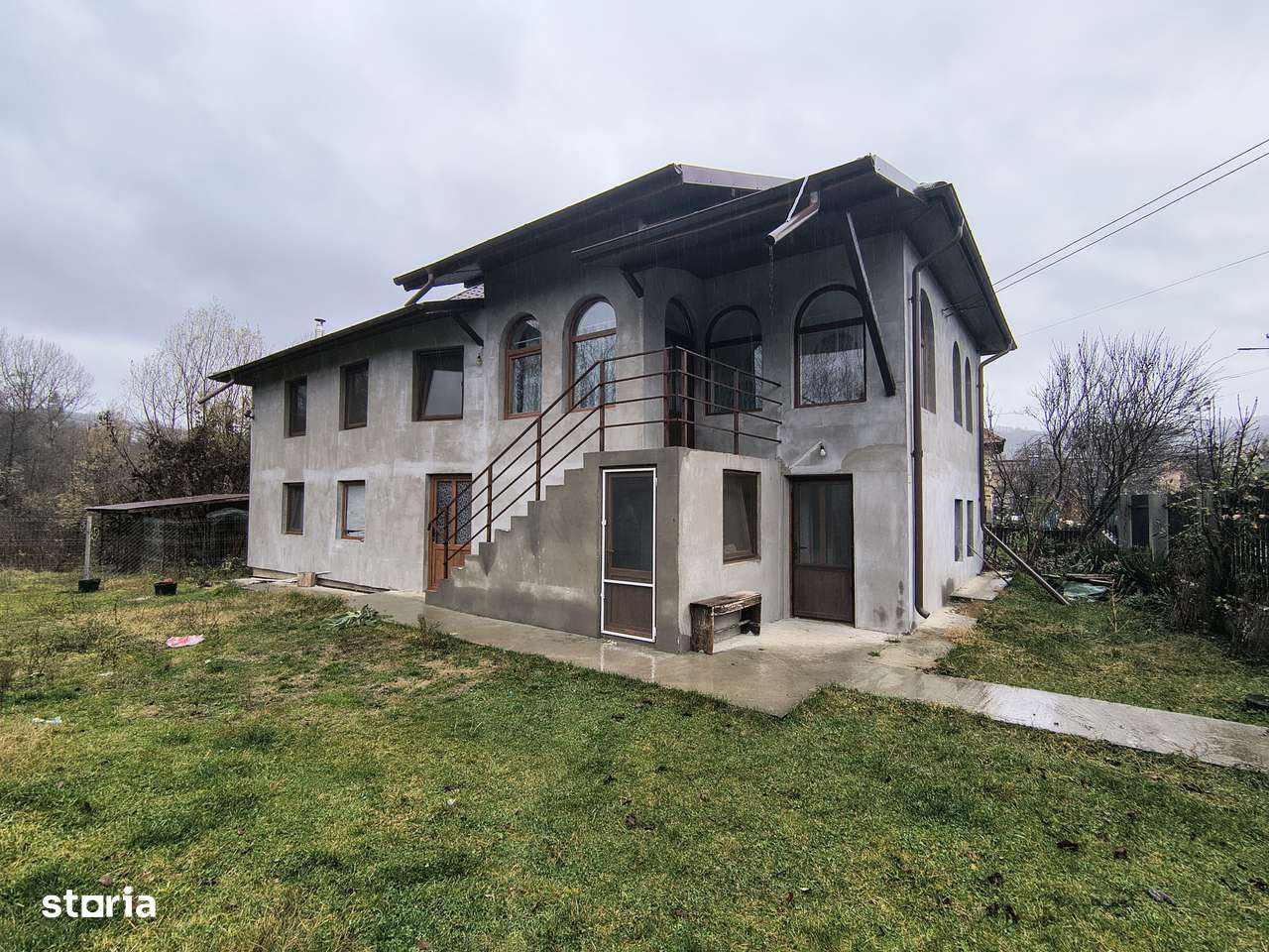 Casa de vânzare în Malu cu Flori- liniște, natura și aer curat!-16