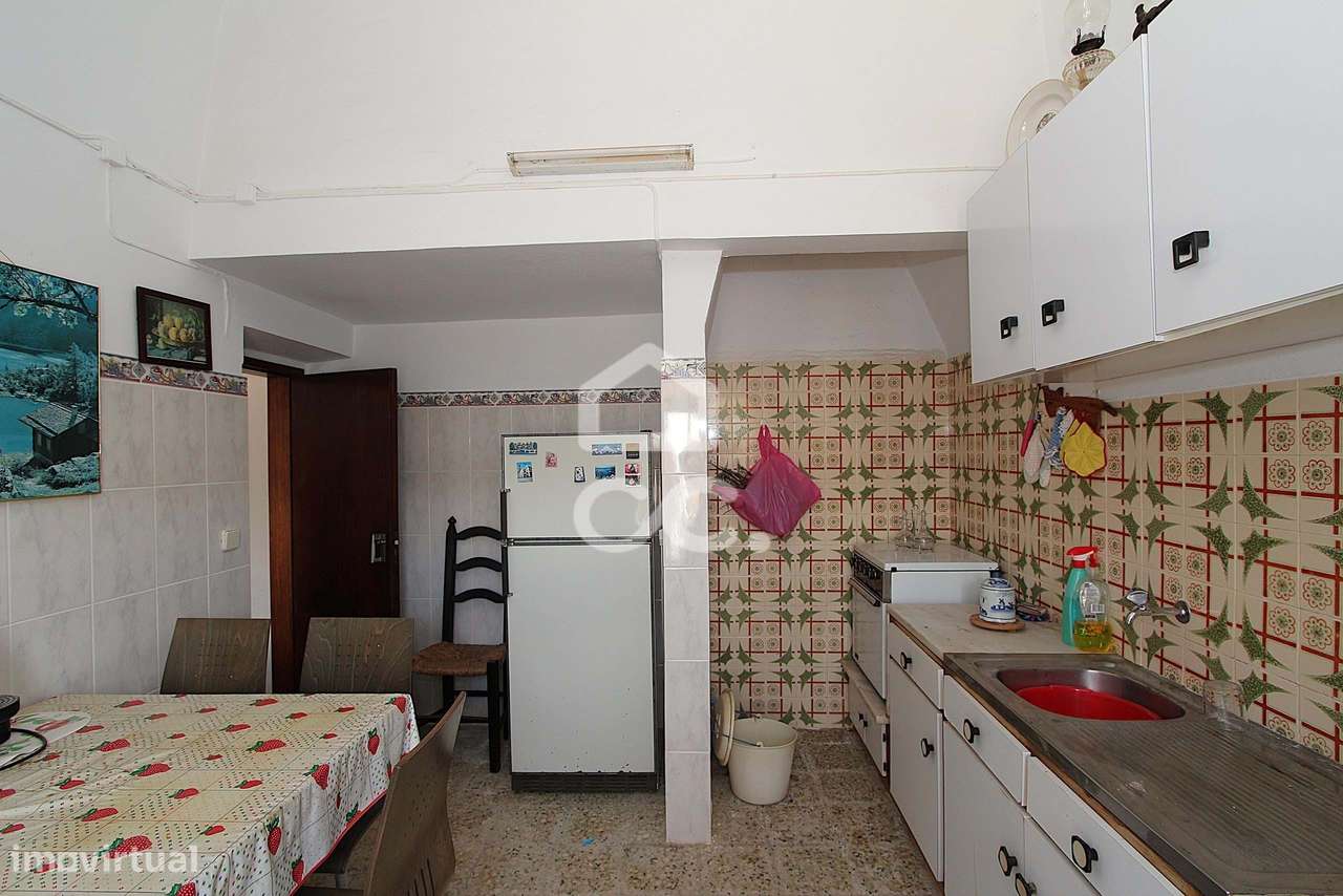 Moradia Típica do Algarve a apenas 2 km da praia da Marinha - Grande imagem: 5/32