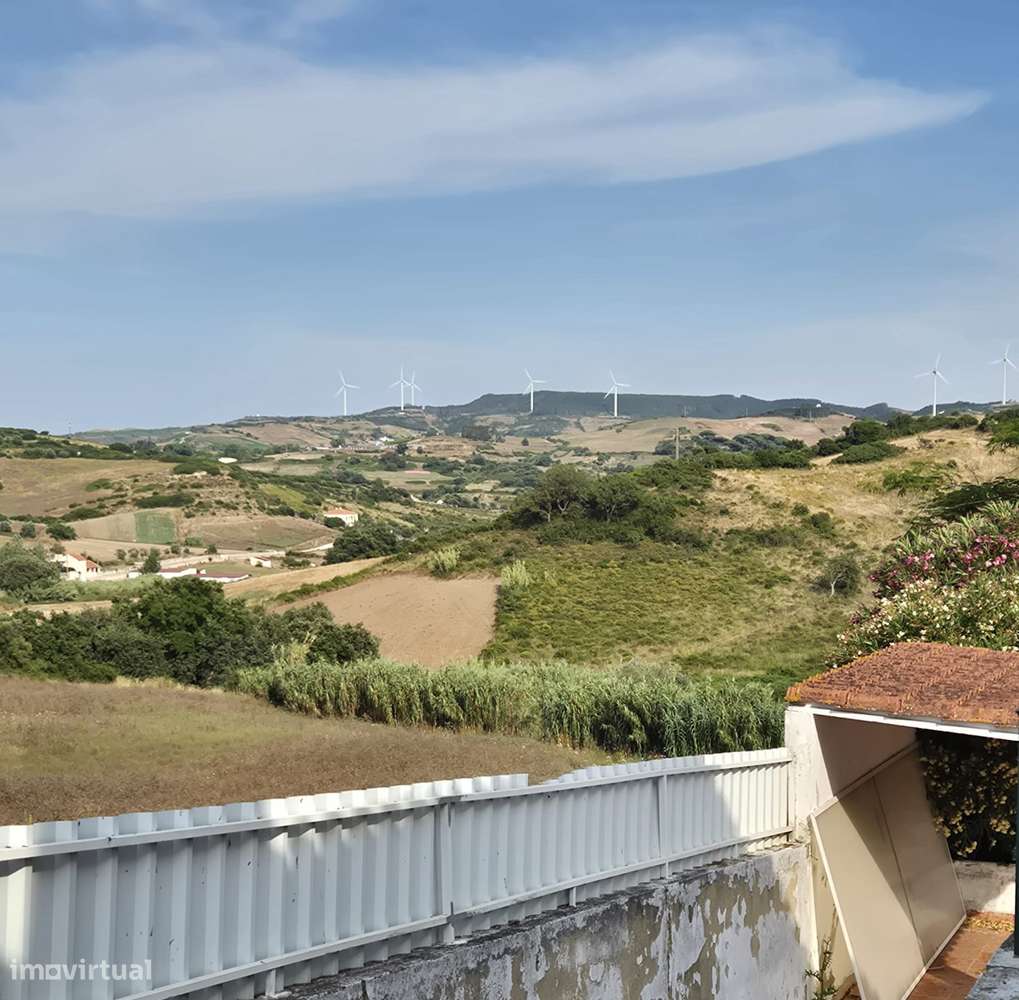 Moradia T5 em Bispeira, Sobral de Monte Agraço-10