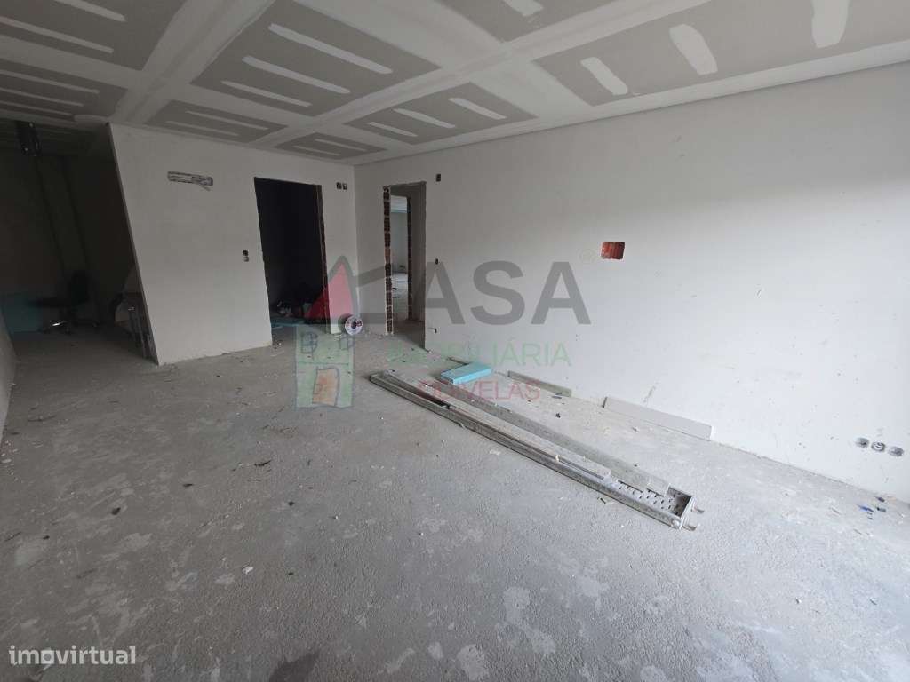 Apartamentos T2 e T3 em Caneças-22