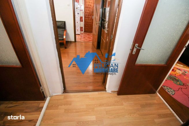 Vest , 3 camere, renovat, centrala proprie-6