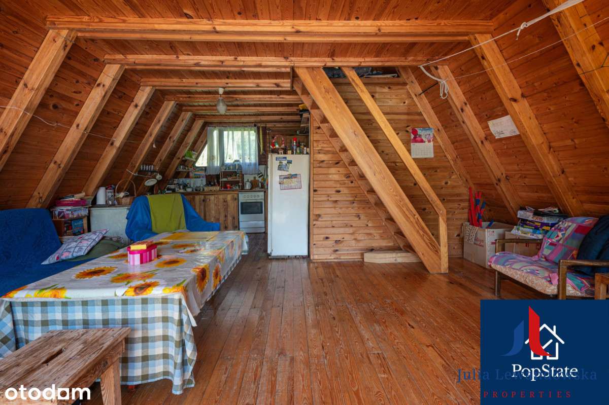 Działka budowlana z domkiem letniskowym-11