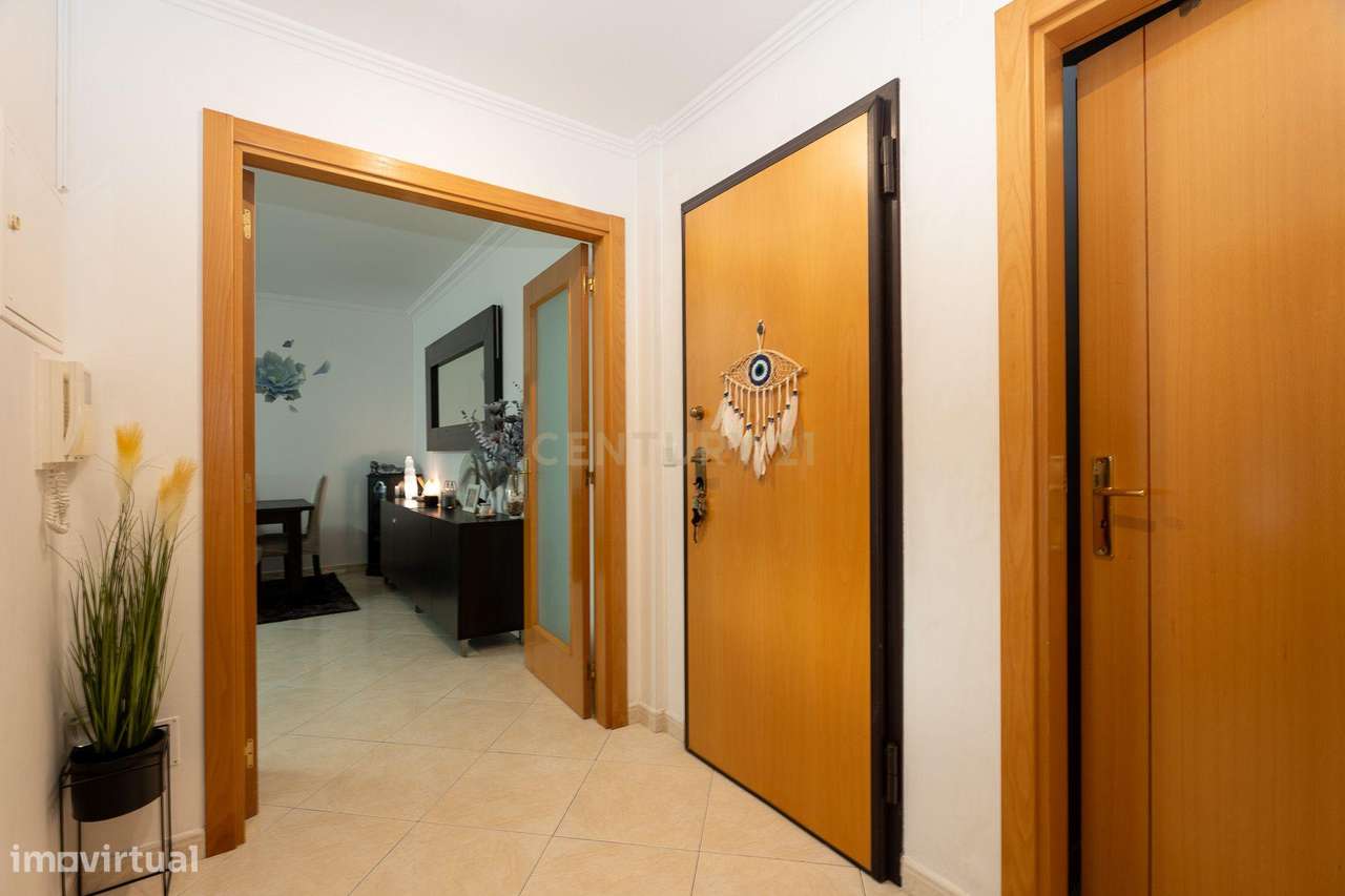 Apartamento T3 em Mina de Água, Amadora - 122m² com Garagem - Grande imagem: 5/39