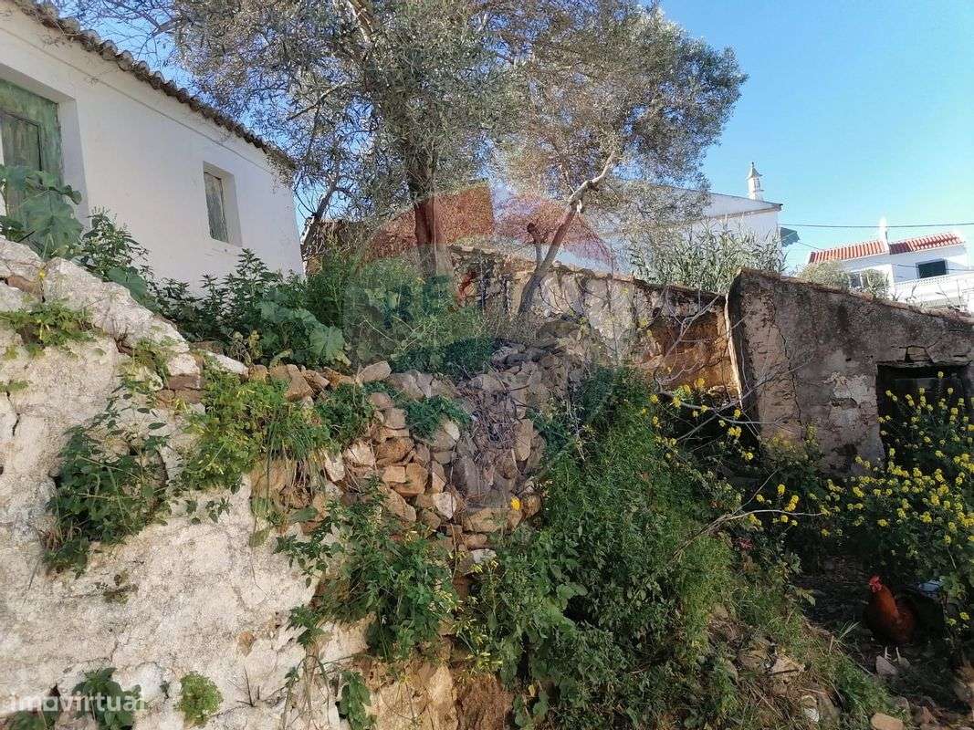 Moradia T1 para venda - Grande imagem: 3/6