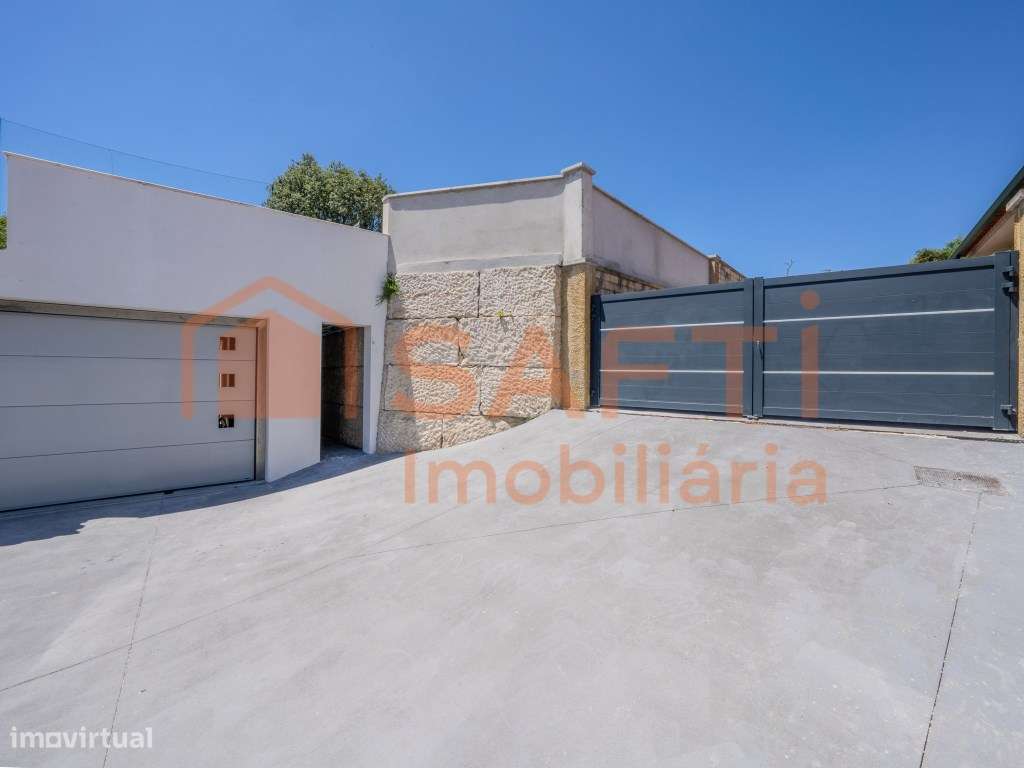 Moradia V4-41