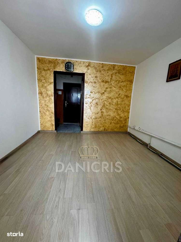 Garsonieră Zona Poarta 6 , Constanța - Imagine principală: 2/4