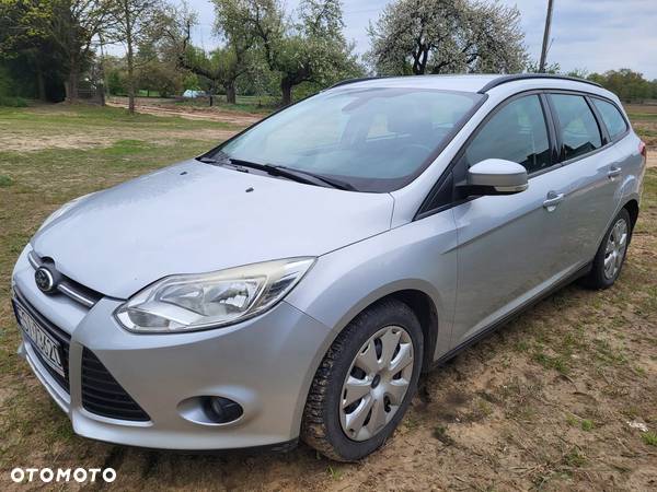 Ford Focus - 13