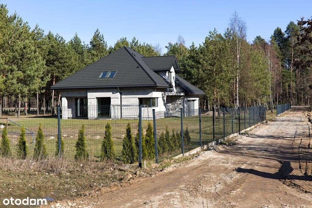 Przestronny budynek mieszkalny na dużej działce w Kudryczach. - Pełny obrazek: 3/17