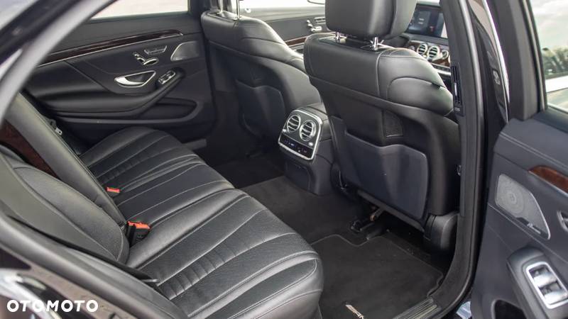 Mercedes-Benz Klasa S 400 d 4-Matic L 9G-TRONIC - 14