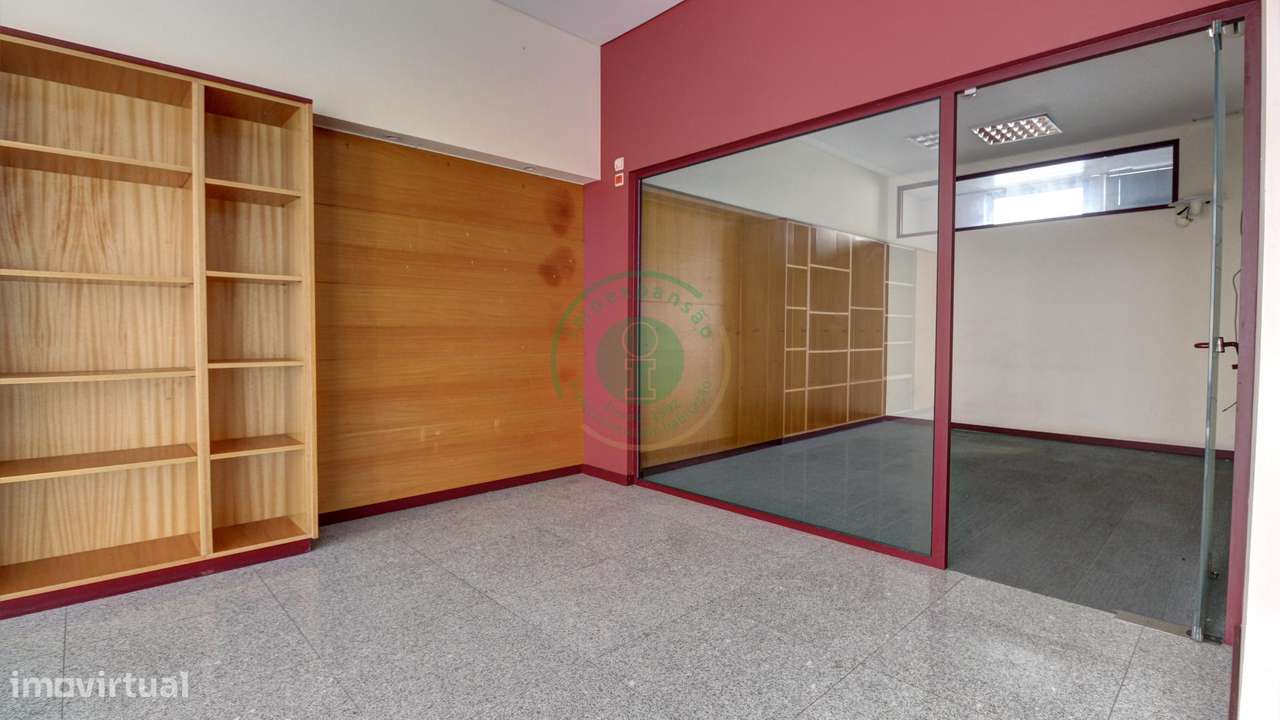 Loja com 116 m2 - Grande imagem: 4/17