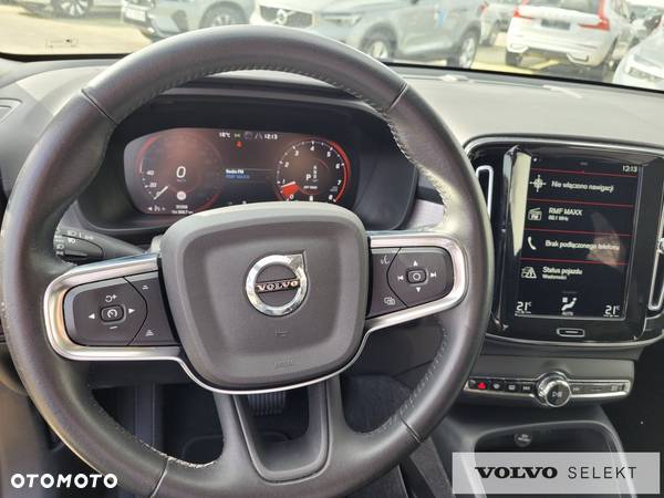 Volvo XC 40 - 28