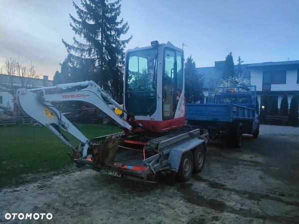 Takeuchi TB216 - 11