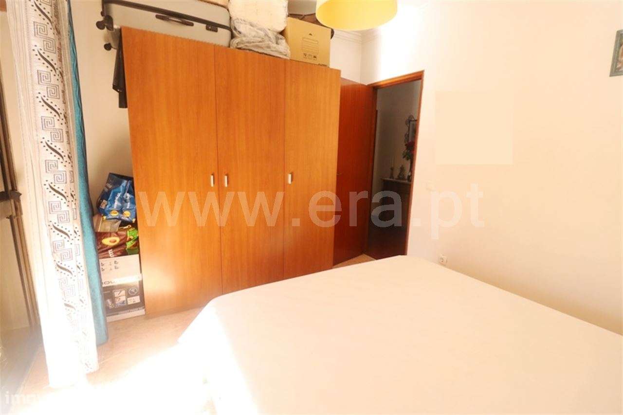 Apartamento t2; Laranjeiro-14